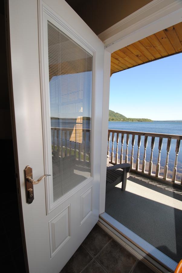 Keltic Quay Cottages & Bayfront Lodge Whycocomagh Eksteriør billede